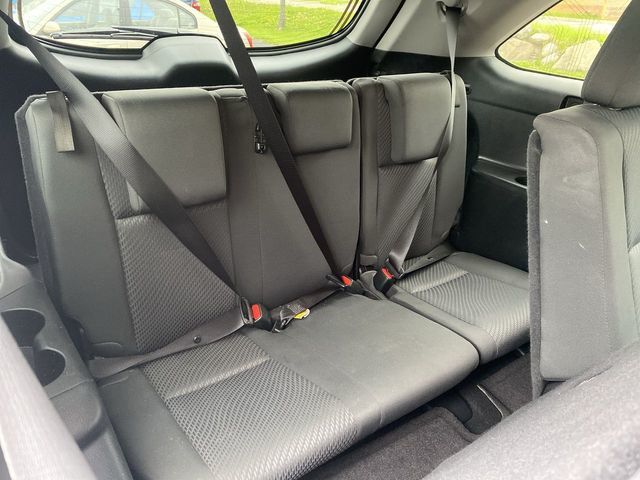 2019 Toyota Highlander LE Sport Utility 4D - 20710490 - 14