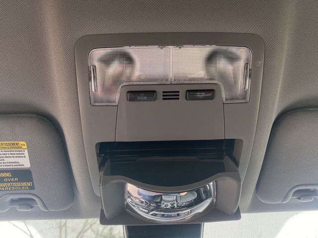 2019 Toyota Highlander LE Sport Utility 4D - 20710490 - 43