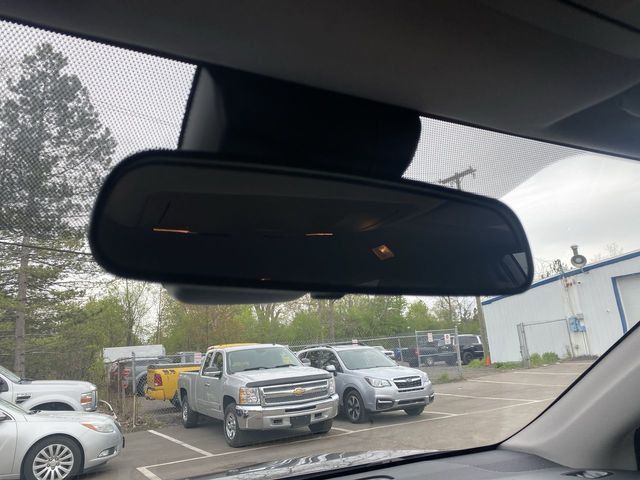 2019 Toyota Highlander LE Sport Utility 4D - 20710490 - 44