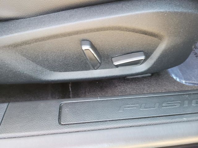 2020 Ford Fusion SEL Sedan 4D - 21518095 - 25