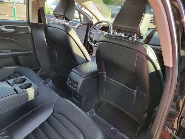 2020 Ford Fusion SEL Sedan 4D - 21518095 - 30