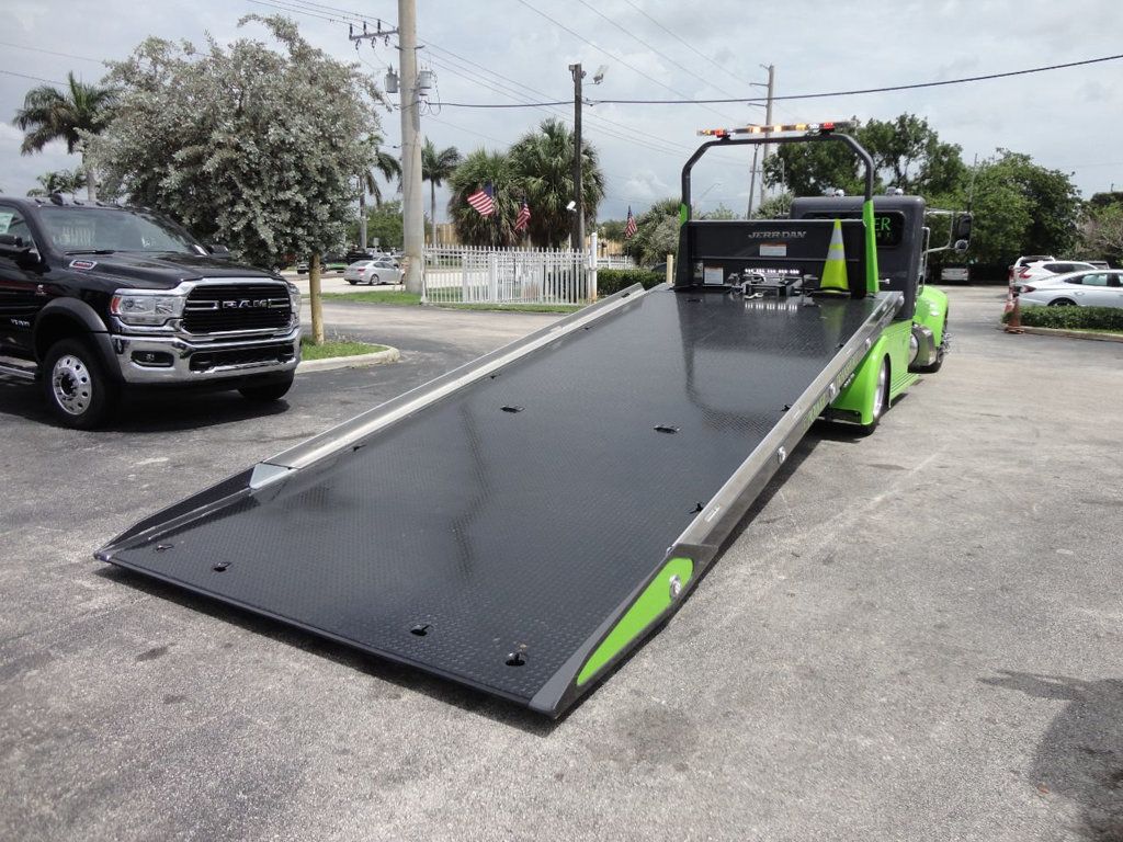 2020 Peterbilt 337 w/ 22ft JerrDan Custom StepSide Classic Low Pro Carrier - 20861709 - 38