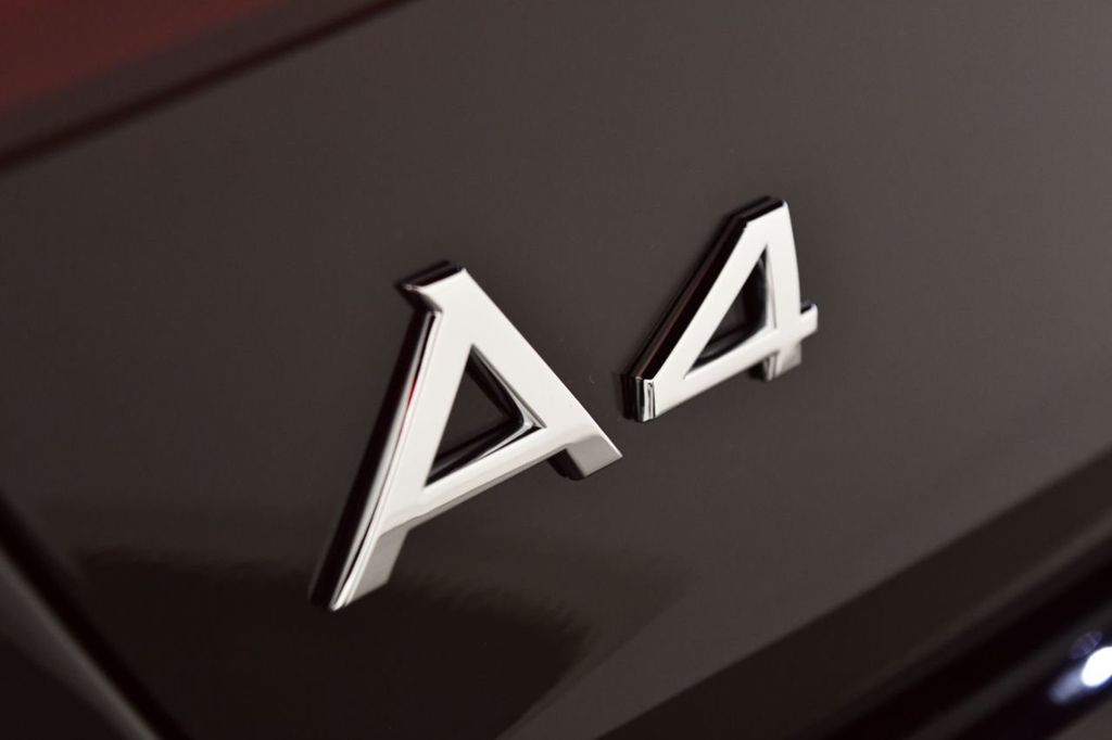 2021 Audi A4 Sedan Premium 40 TFSI quattro - 21181231 - 36