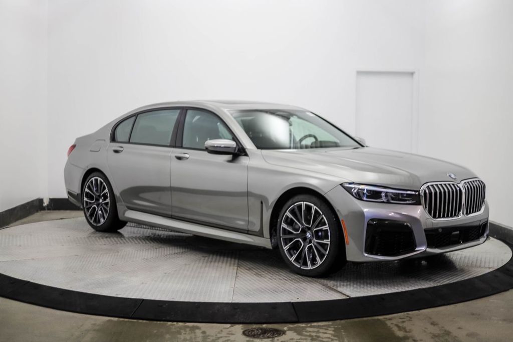 2021 bmw 750