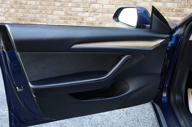 2021 Tesla Model 3 Standard Range Plus RWD - 22939971 - 19