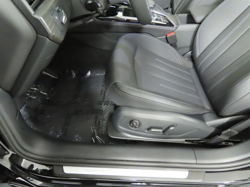 2022 Audi A4 Sedan Premium Plus 40 TFSI quattro - 21176594 - 28