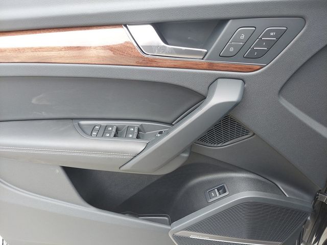 2022 Audi Q5 S line Premium Plus 45 TFSI quattro - 21559857 - 11