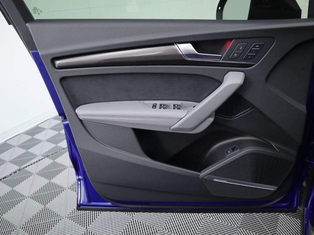 2022 Audi SQ5 Premium Plus 3.0 TFSI quattro - 21175554 - 23
