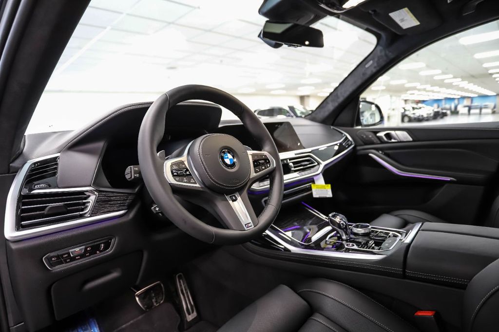 2022 BMW X7 xDrive40i Sports Activity Vehicle - 21173524 - 17