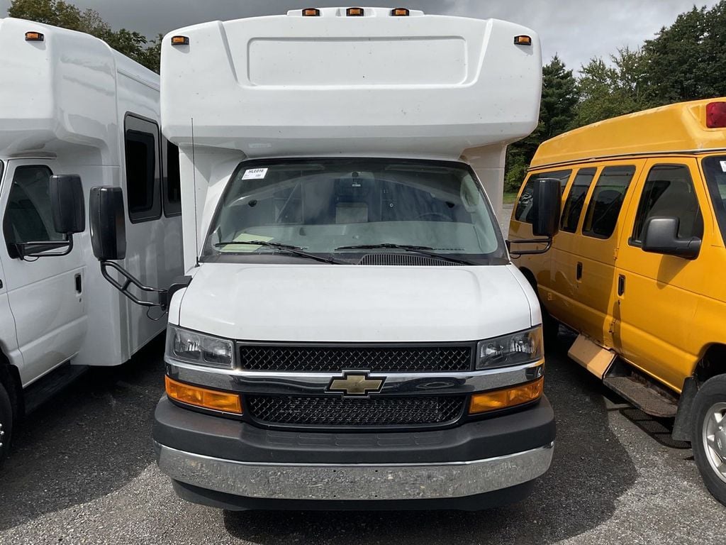 2022 Chevrolet HLE HLE COACH - 21701371 - 0