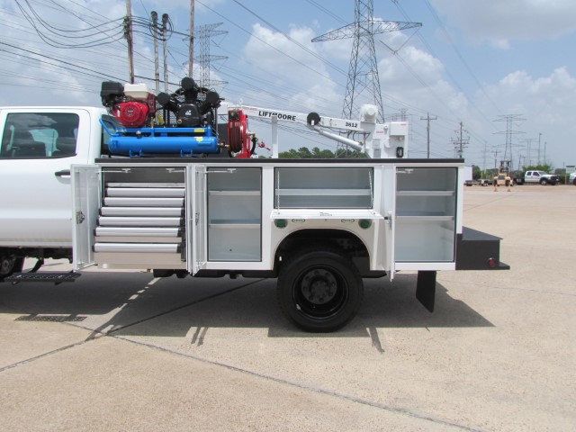 2022 Chevrolet Silverado 4500 Mechanics Service Truck 4x4 - 22029097 - 9