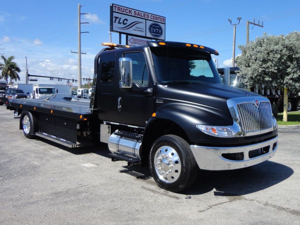 2022 International MV607 Extended Cab w/ 22ft Jerr-Dan Custom StepSide Classic Car Carrier - 21433991 - 11