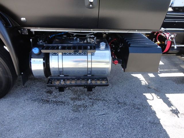 2022 International MV607 Extended Cab w/ 22ft Jerr-Dan Custom StepSide Classic Car Carrier - 21433991 - 20