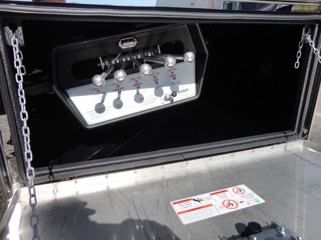 2022 Mack MD6 Enclosed TowBox 22ft JerrDan *Shark* Rollback Tow Truck - 21525844 - 54