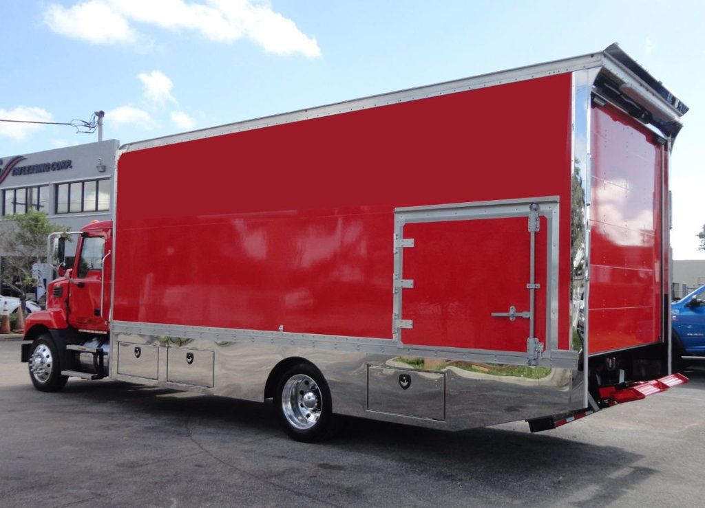 2022 Mack MD6 Enclosed TowBox 22ft JerrDan *Shark* Rollback Tow Truck - 21525844 - 8