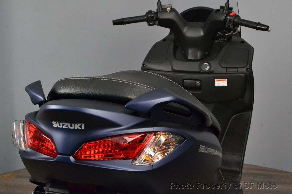Suzuki Moto  BURGMAN STREET 125