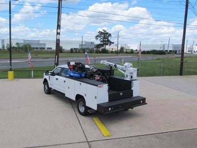 2022 TTC Lube Skid 2-38G Product / 50G Waste / Lube Skid - 9093