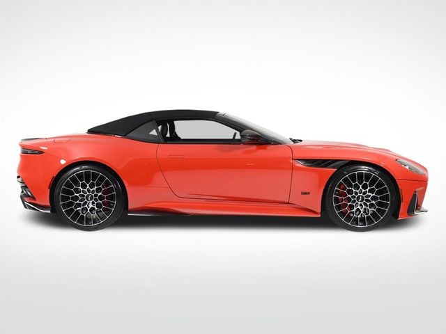 2023 Aston Martin DBS Volante - 22273528 - 5