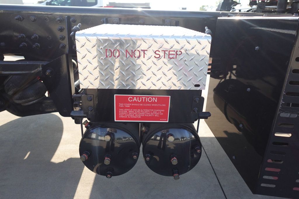 2023 Autocar DC64 Cab & Chassis - Diesel - 22902736 - 19