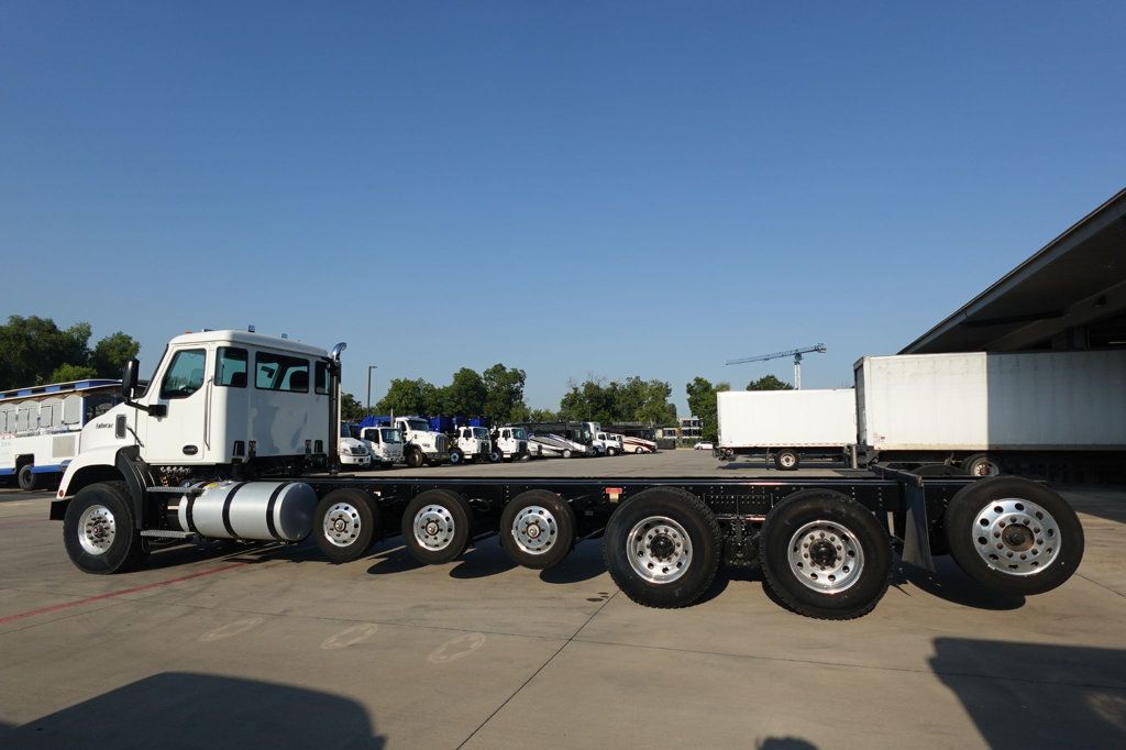 2023 Autocar DC64 Cab & Chassis - Diesel - 22902736 - 5