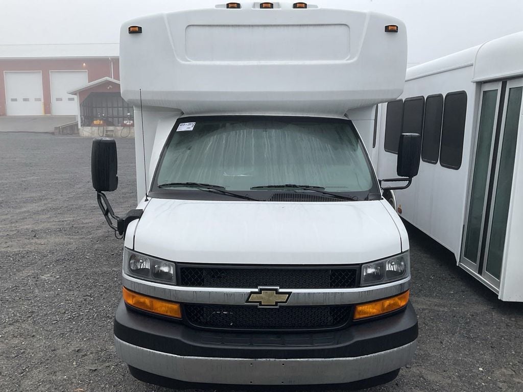 2023 Chevrolet HLE HLE COACH - 22056335 - 0