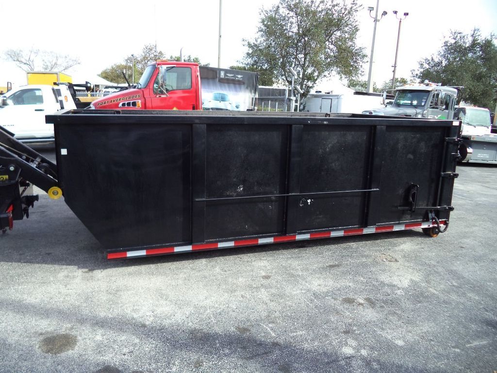 2023 Chevrolet SILVERADO 6500HD 14FT SWITCH-N-GO..ROLLOFF TRUCK *PTO* WITH CONTAINER.. - 22232912 - 29