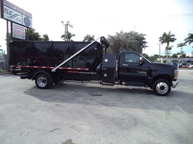 2023 Chevrolet SILVERADO 6500HD 14FT SWITCH-N-GO..ROLLOFF TRUCK *PTO* WITH CONTAINER.. - 22239821 - 6