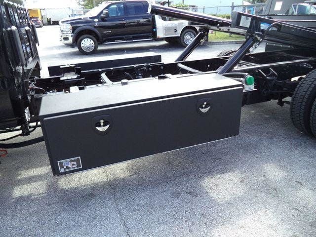 2023 Chevrolet SILVERADO 6500HD 20FT JERRDAN ROLLBACK TOW TRUCK..4X2. BLACK OUT. - 22648473 - 12