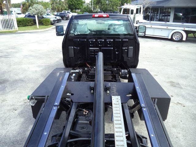 2023 Chevrolet SILVERADO 6500HD 20FT JERRDAN ROLLBACK TOW TRUCK..4X2. BLACK OUT. - 22648473 - 26