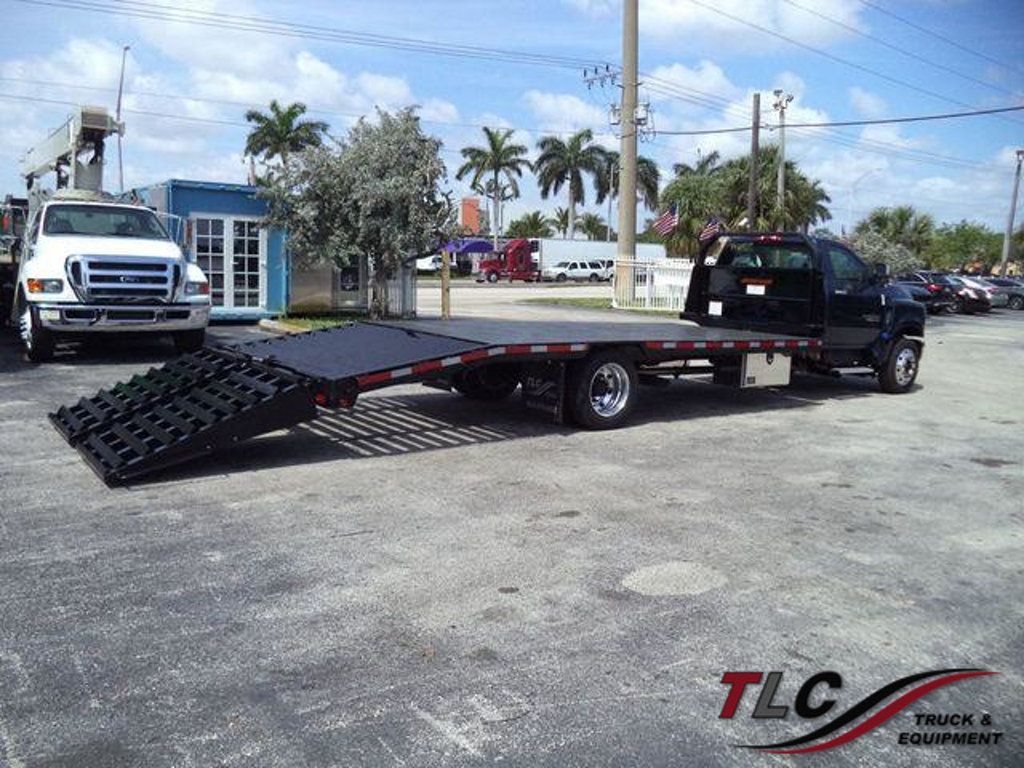 2023 Chevrolet SILVERADO 6500HD 21FT BEAVER TAIL, DOVE TAIL, RAMP TRUCK, EQUIPMENT HAUL - 22362788 - 0