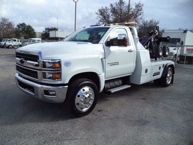 2023 Chevrolet Silverado 6500HD 4x2 w/ JerrDan MPL40 Wrecker 8 Ton Dual Winch Underlift - 22745885 - 1