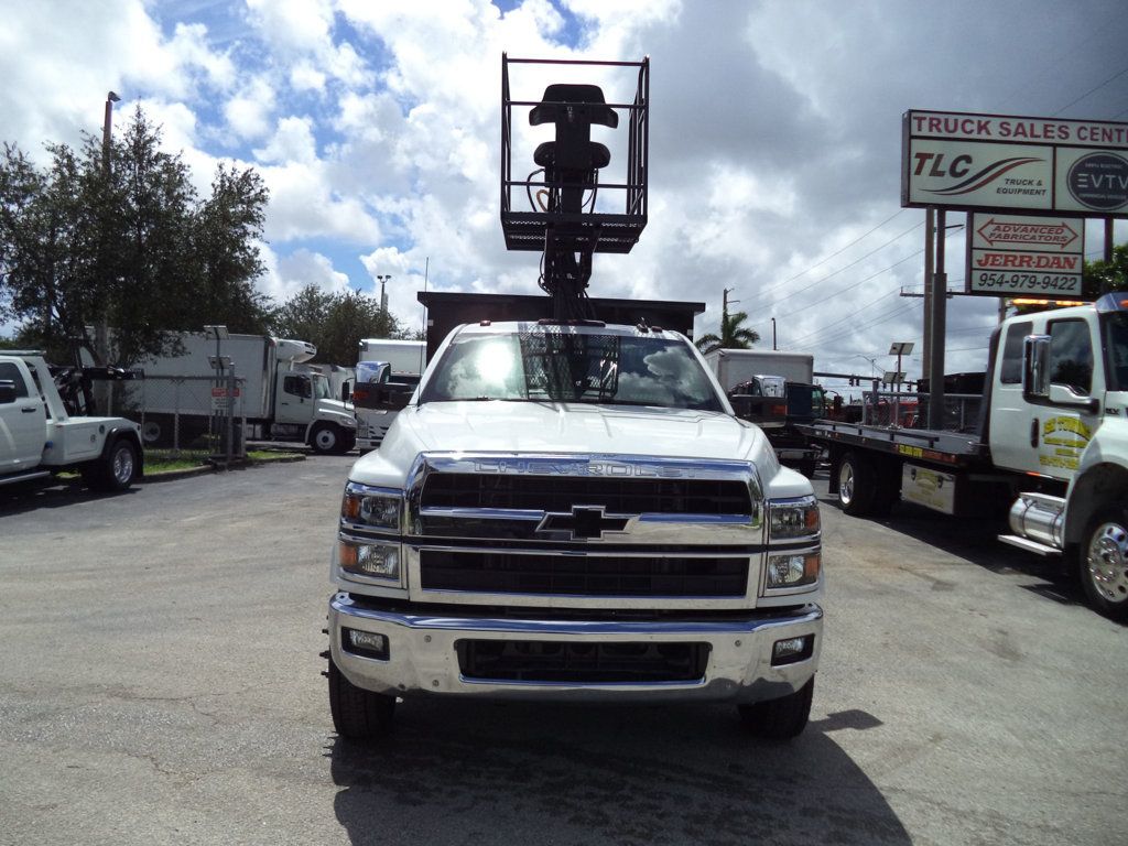 2023 Chevrolet SILVERADO 6500HD With 14ft Roll-Off Truck 17 Yard Grapple Boom & Seat - 22921404 - 4