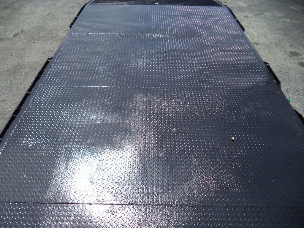 2023 Chevrolet Silverado 6500HD With 21ft Dovetail Beavertail Ramp Truck Equipment Haul - 22362788 - 19