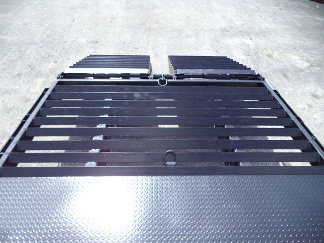 2023 Chevrolet Silverado 6500HD With 21ft Dovetail Beavertail Ramp Truck Equipment Haul - 22362788 - 20