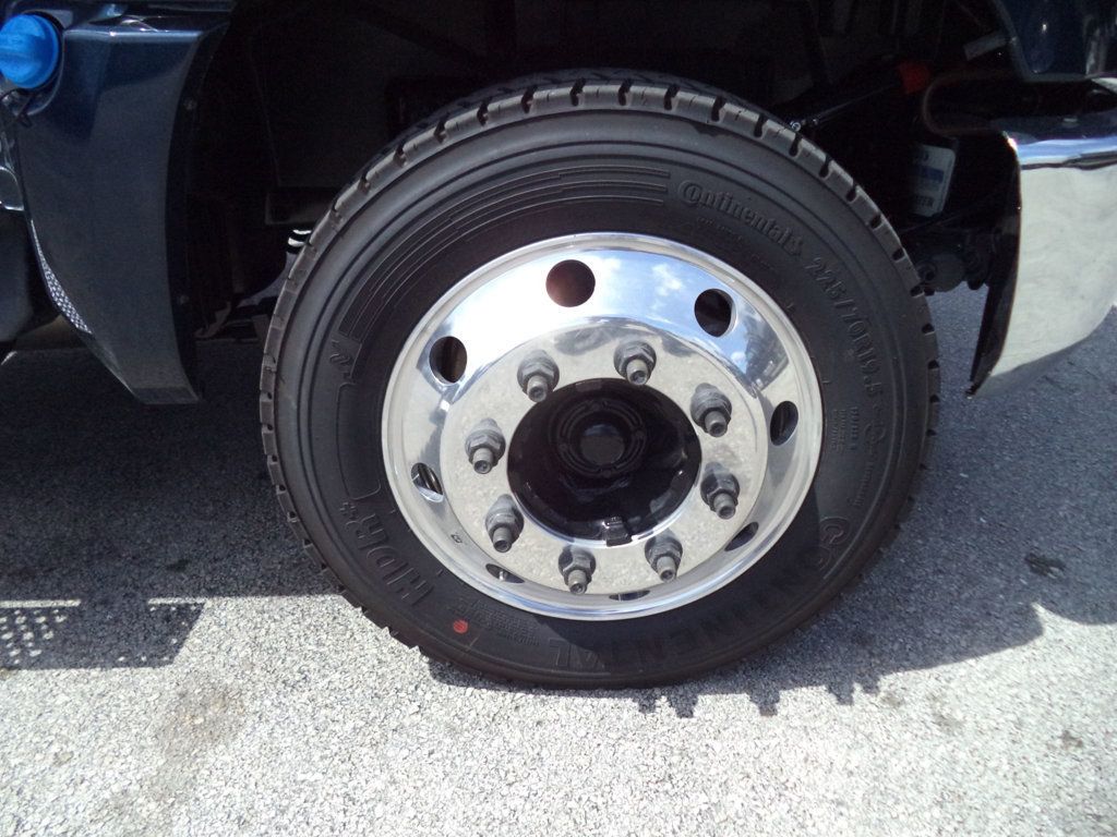 2023 Chevrolet Silverado 6500HD With 21ft Dovetail Beavertail Ramp Truck Equipment Haul - 22362788 - 26