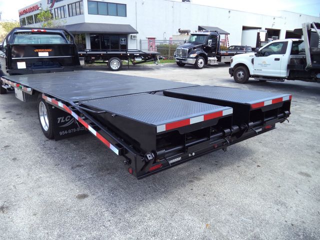 2023 Chevrolet Silverado 6500HD With 21ft Dovetail Beavertail Ramp Truck Equipment Haul - 22362788 - 34