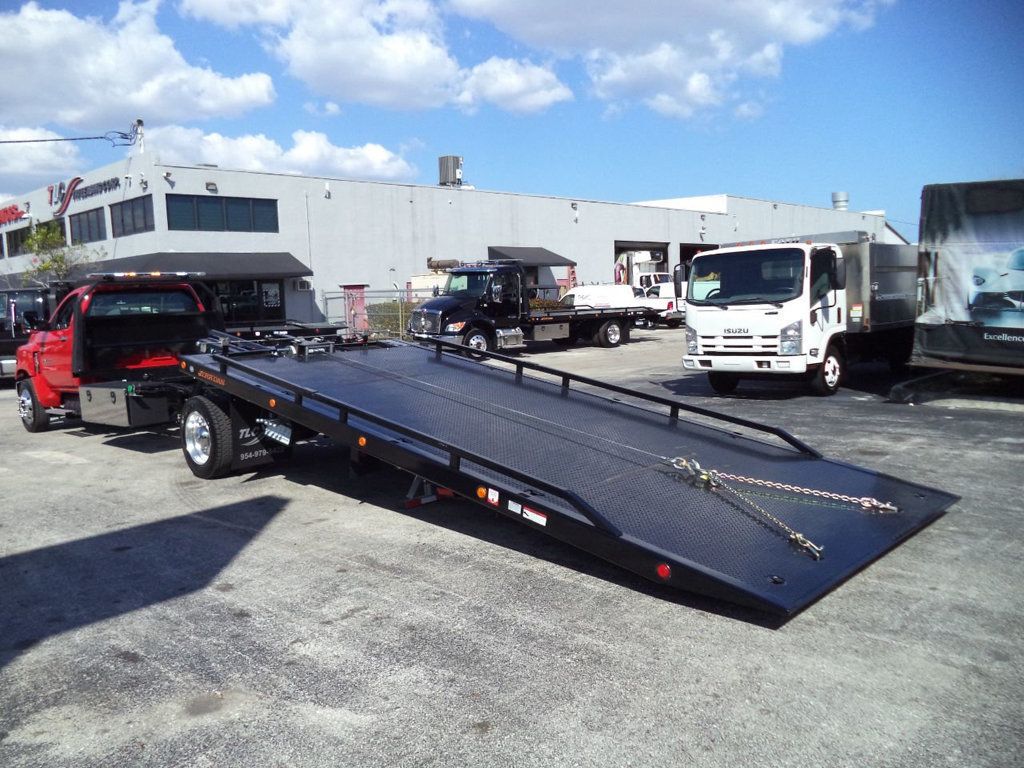 2023 Chevrolet Silverado 6500HD With 21ft JerrDan 6 Ton Extra Low Profile Car Carrier - 22336794 - 23