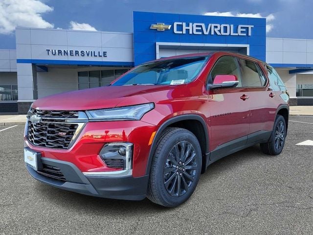 2023 New Chevrolet Traverse AWD 4dr RS at PenskeCars.com Serving ...