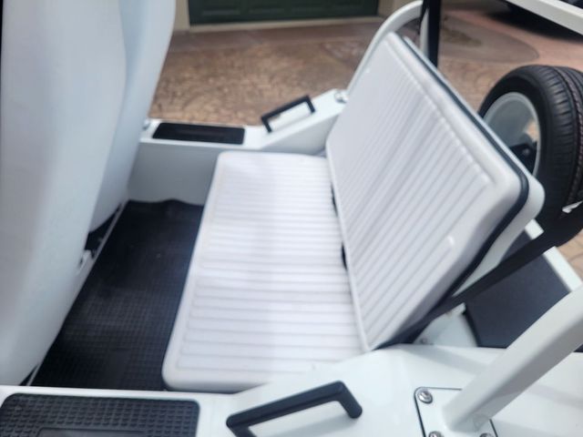 2023 Cruise Car eMoke White on White 23 eMoke! Stunner!  - 22817868 - 13