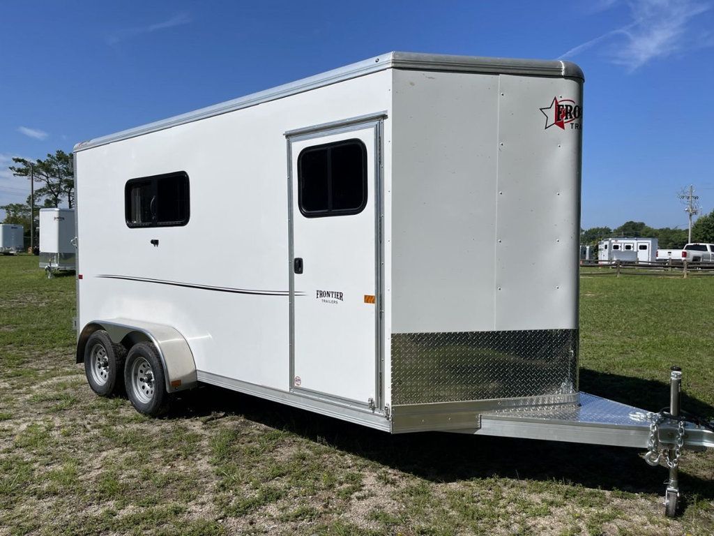 2023 Frontier 3 Horse Slant with Drop Feed Windows  - 21505620 - 0