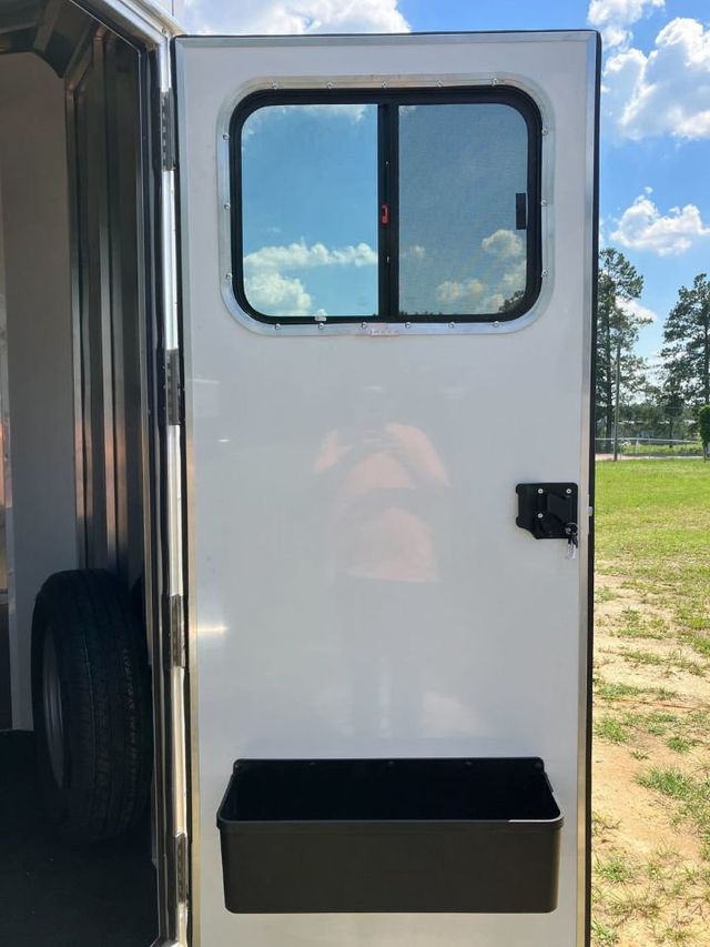 2023 Frontier 3 Horse Slant with Drop Feed Windows  - 21505620 - 11