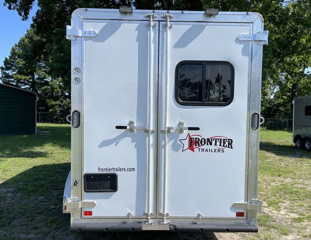 2023 Frontier 3 Horse Slant with Drop Feed Windows  - 21505620 - 4