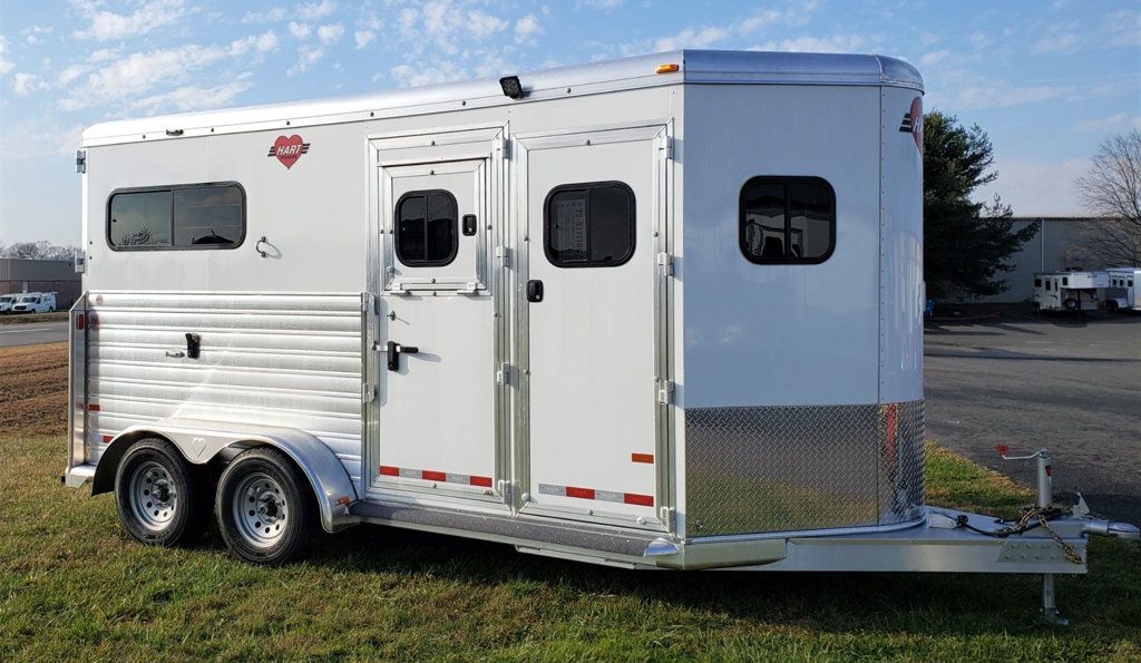 2023 Hart 2 Horse King Straight Load  - 22027131 - 0