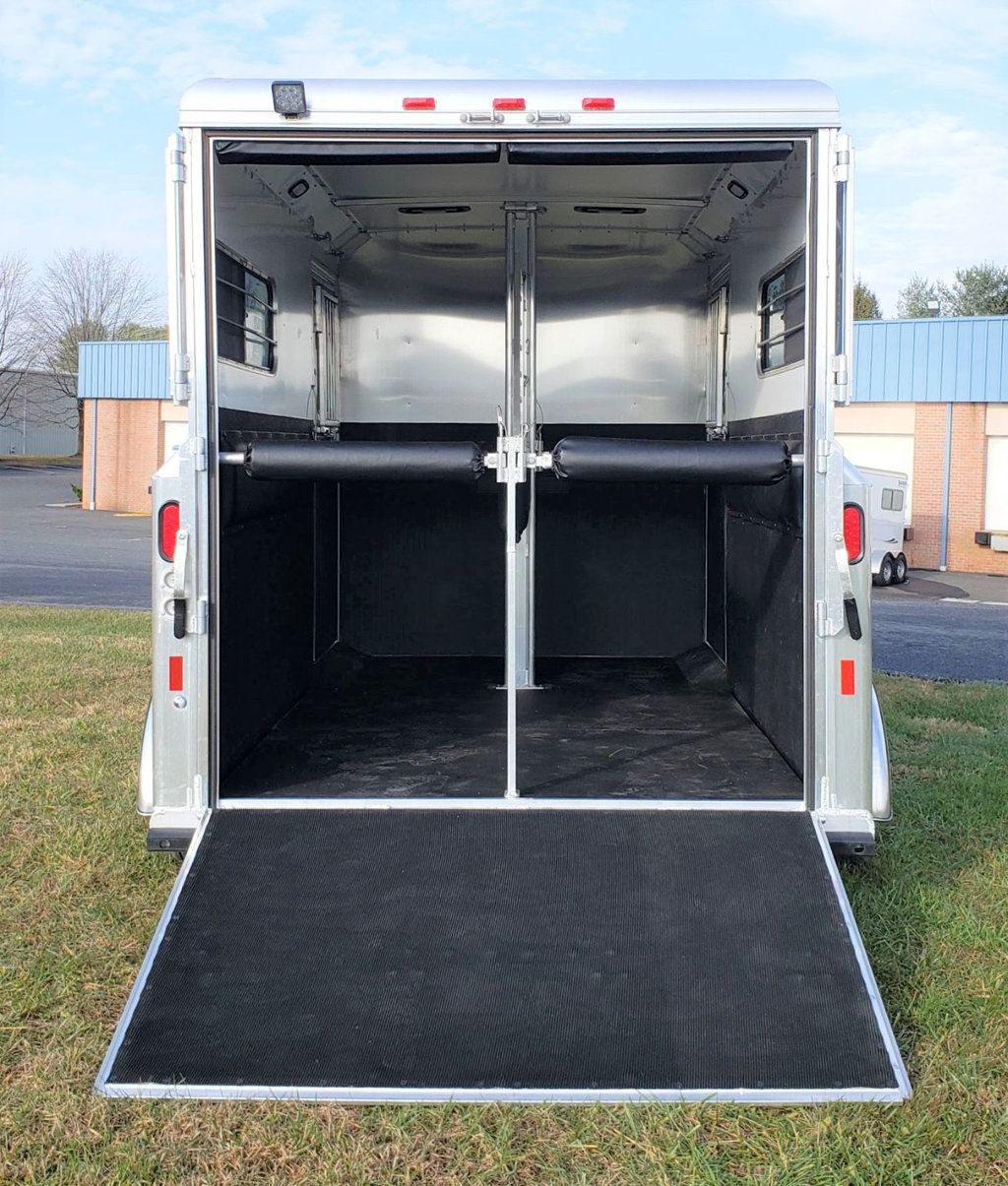 2023 Hart 2 Horse King Straight Load  - 22027131 - 6
