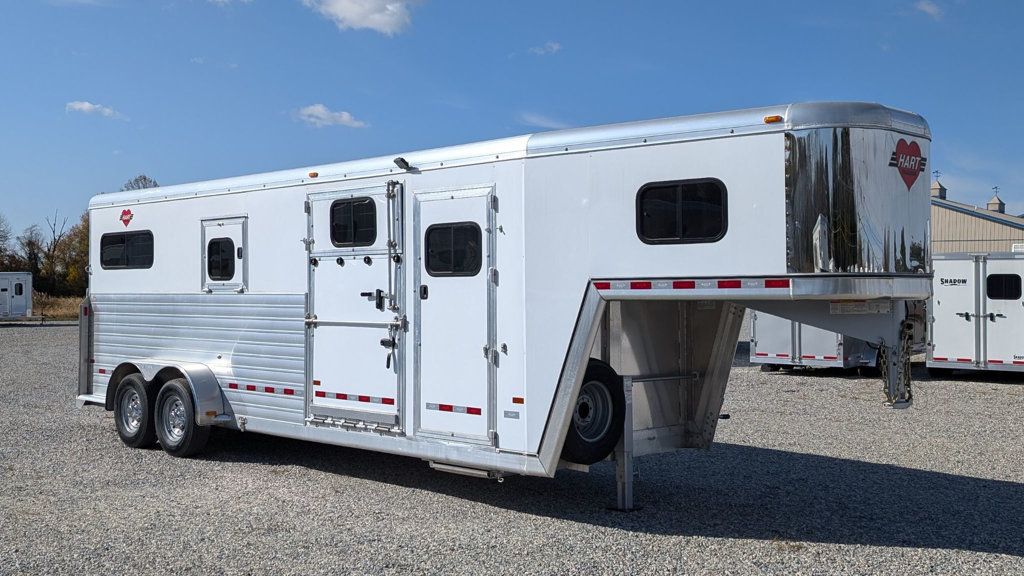 2023 Hart 2+1 Straight Load with Box Stall & Side Ramp  - 22286642 - 0