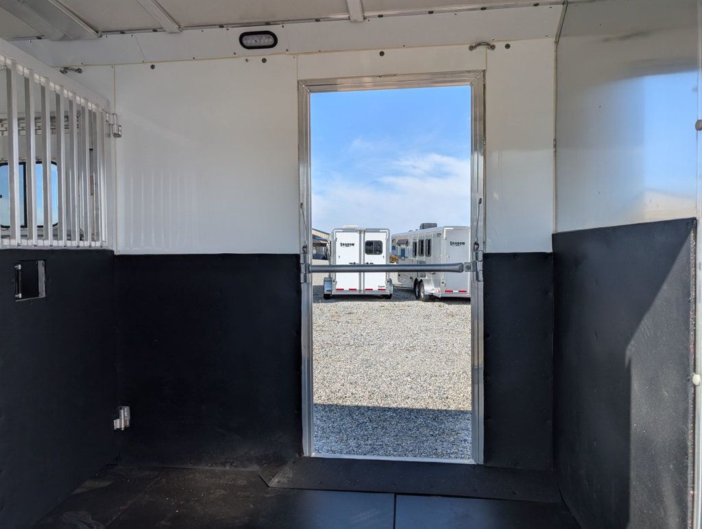 2023 Hart 2+1 Straight Load with Box Stall & Side Ramp  - 22286642 - 2