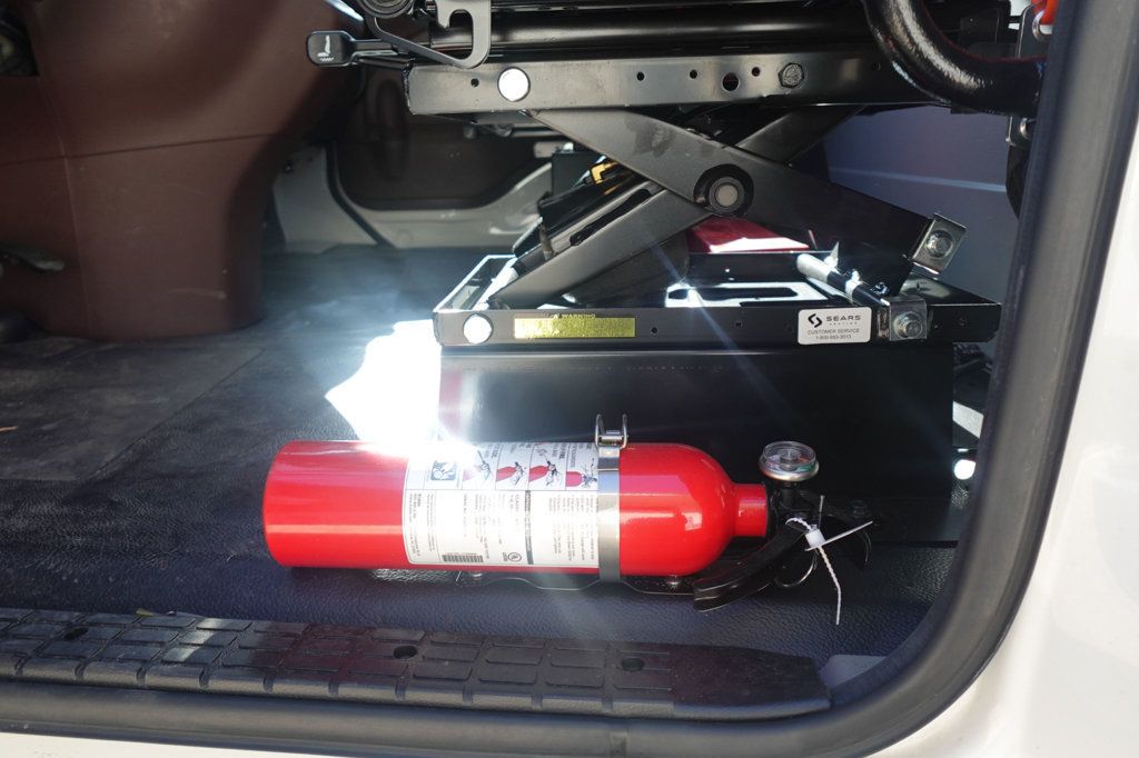 2023 HINO L7 (Container Carrier Truck) - 22913291 - 14