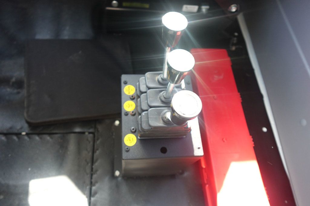 2023 HINO L7 (Container Carrier Truck) - 22913291 - 22