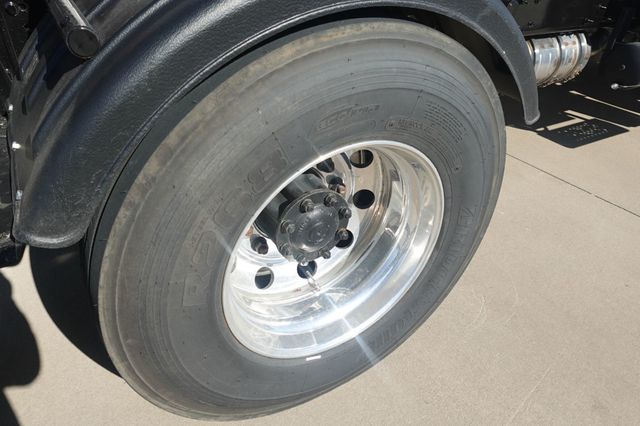 2023 HINO L7 (Container Carrier Truck) - 22913291 - 44