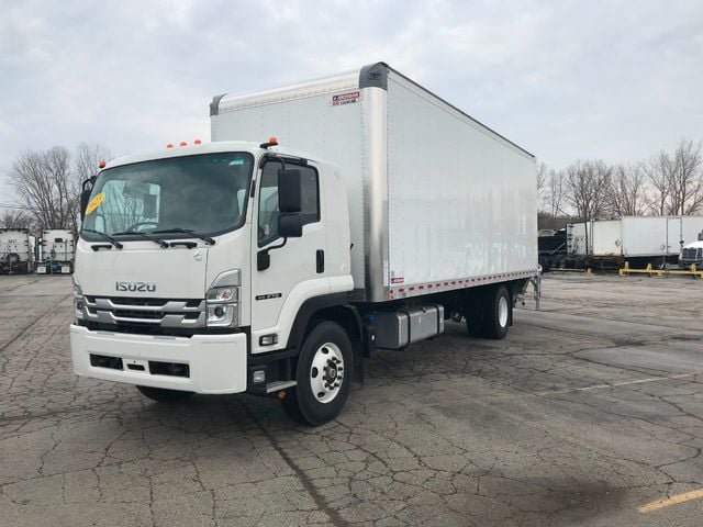 2023 New Isuzu FTRMT8 G4 2023 ISUZU 26' Box Diesel at Valley Truck ...